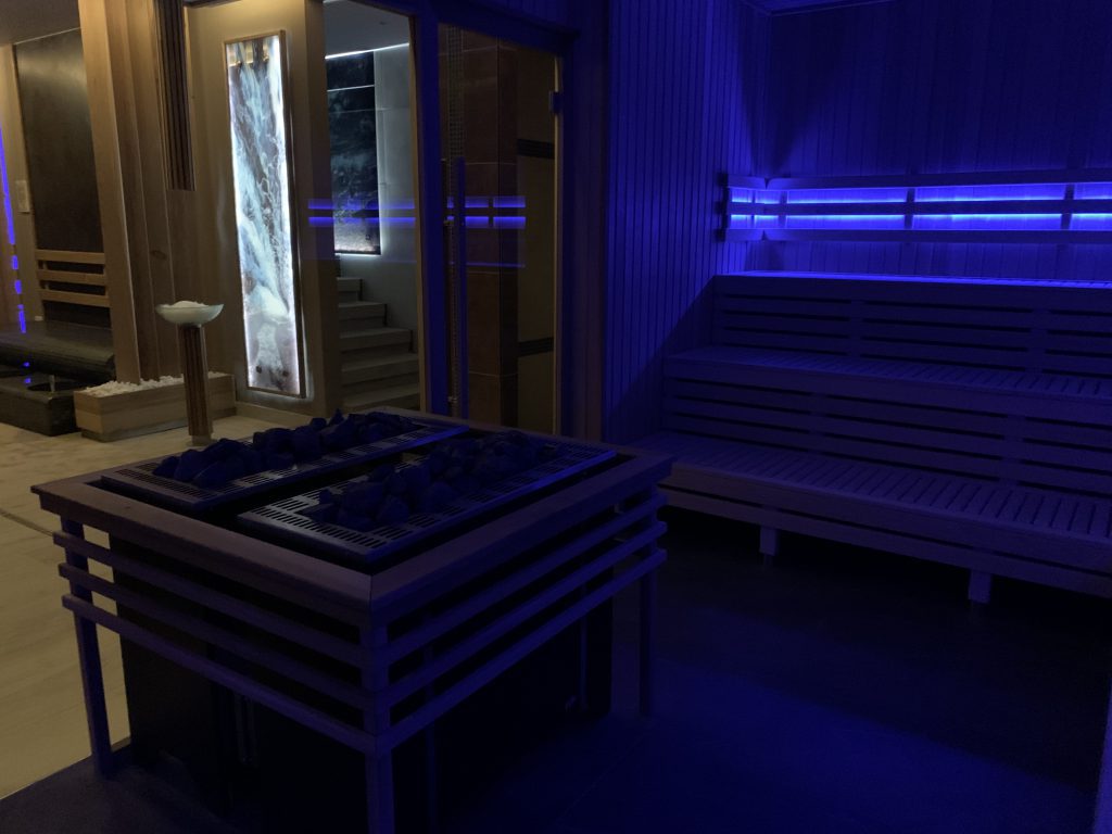 budowa sauny w hotelu małopolska